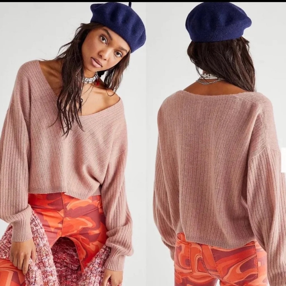 Free People Cashmere Cropped Blush Pink V-Neck Sweater Size XS MSRP $148